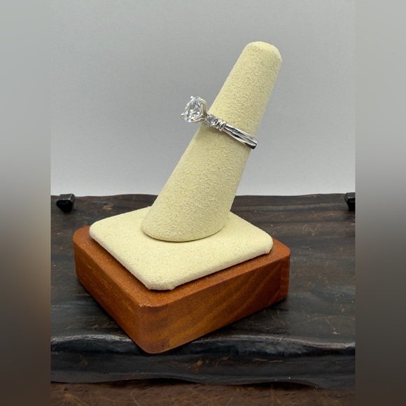 925 Sterling Silver CZ Solitaire Ring - Picture 9 of 13